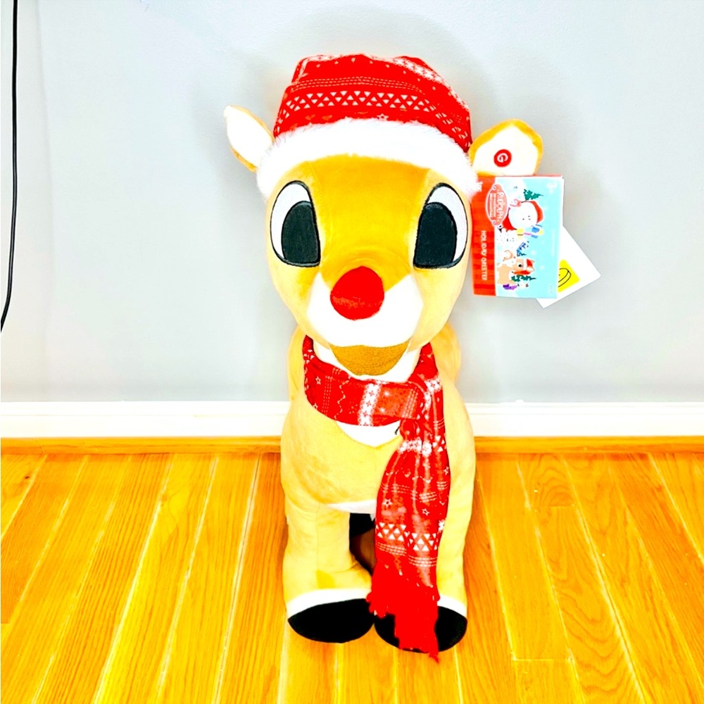 Nw Rudolph the Red Nose Reindeer stand alone light up
Greeter